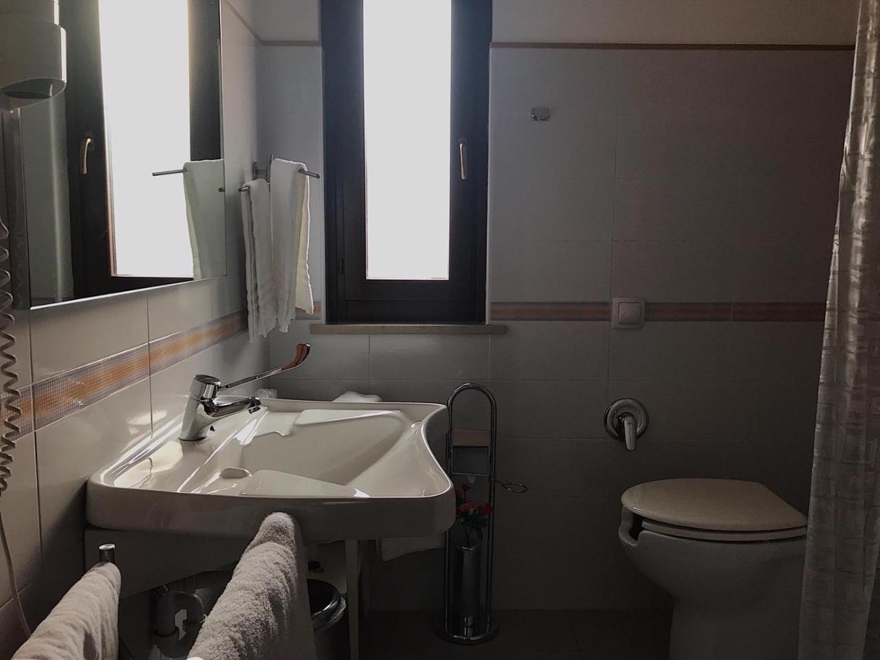 Hotel Opera' Moscufo Luaran gambar